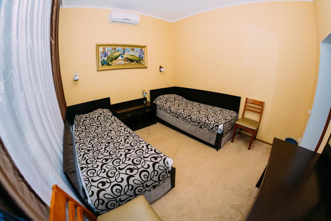 Delta Hotel Vylkove Extérieur photo